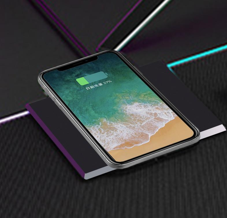 A vezeték nélküli töltést biztosító Esports Gaming Mouse Pad befolyásolja az egér jelátvitelét az elektromos áram miatt?